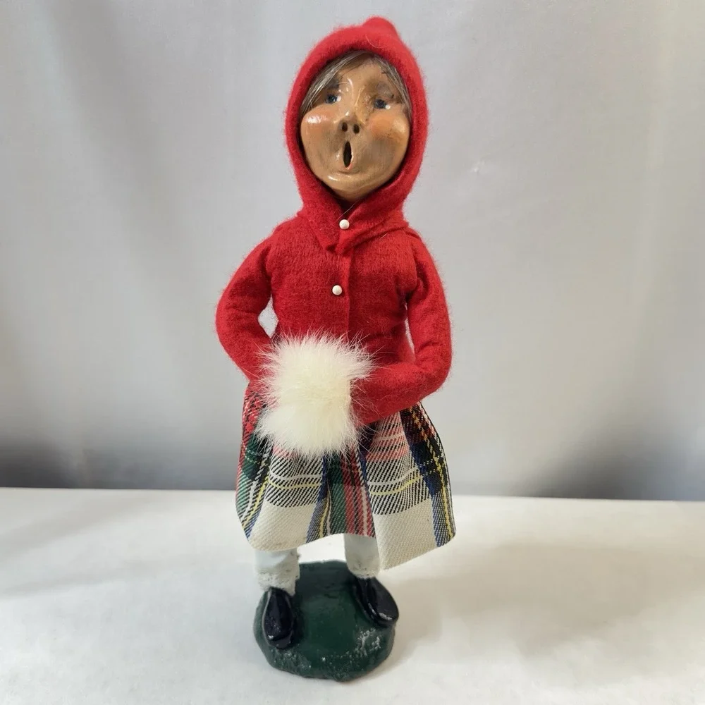 Byers Choice Retired 1980 Girl with Muff Plaid Skirt Red Hooded Jacket 10